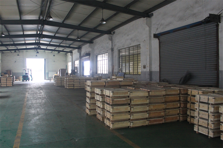 产品仓库区1 - 副本.jpg